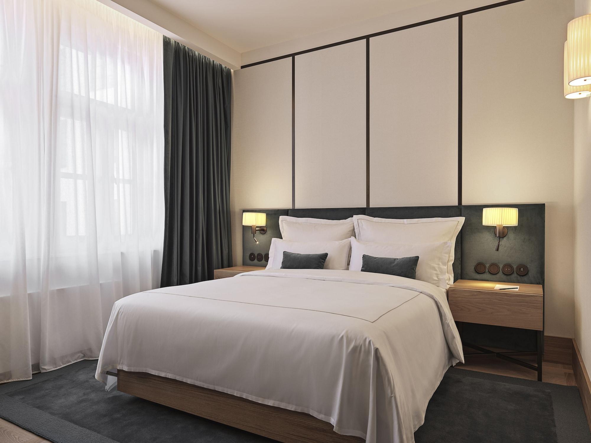 The Julius Prague Hotel Exterior photo A bedroom